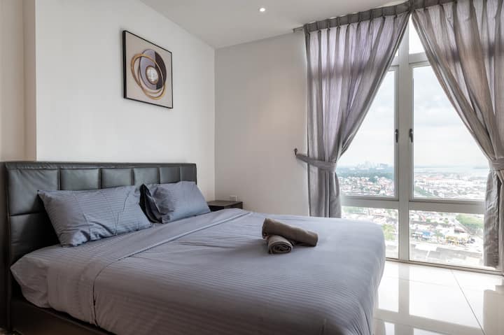 Chumba cha kulala cha Mwalimu
- 1 Kitanda aina ya King