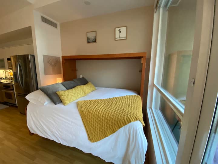 Plnorozmerná posteľ Murphy 