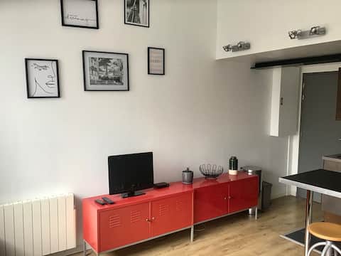 Top Airbnb: Pantin: beautiful small duplex of 30 m2 in Pantin
