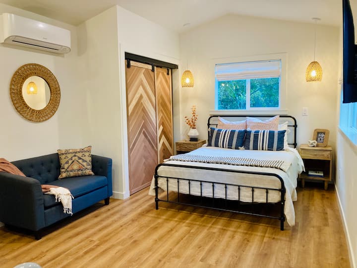 Foothill Garden Cottage Retreat With Massive Yard - 阿罕布拉
