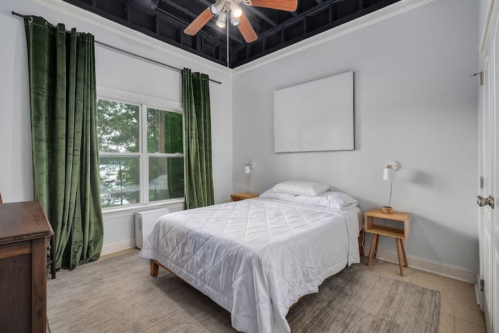 Planta baja, dormitorio queen