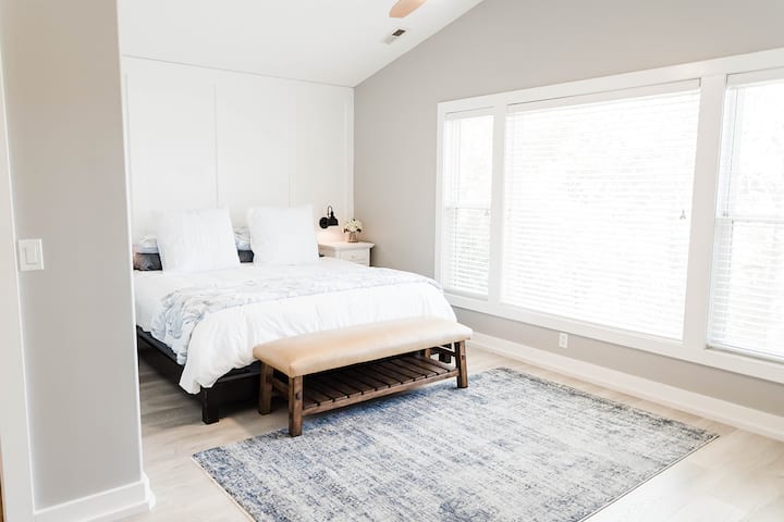 Основна спалня