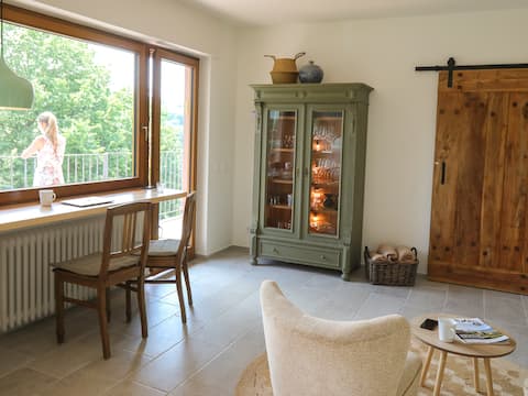 Top performing Airbnb: Winery house with Mosel view in Zell (Mosel)