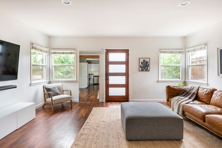 Modern surf bungalow | 15-min bike to beach