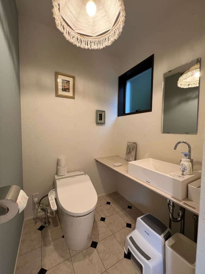 1階のお客様専用トイレ。