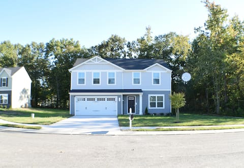 Nice! New Home near Fort Lee x VSU min to DT RVA