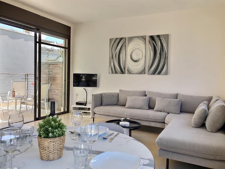 Beautiful duplex with terrasse, heart of the city Apartments for Rent in Tel AvivYafo, Tel