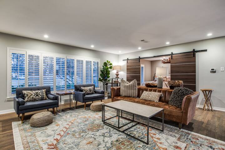 The Only Private Pickleball Vacation in Dallas! gallery image 5