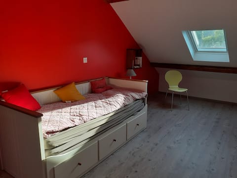 Fully renovated and fully equipped apartment.