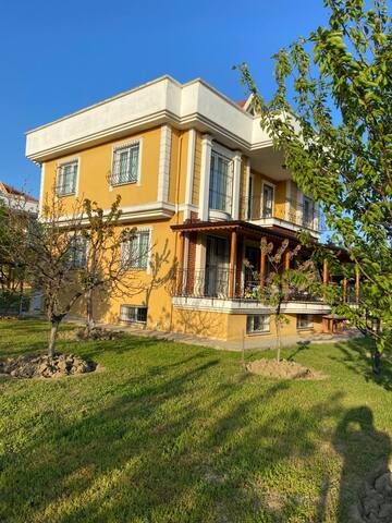 VIP Hizmeti Sunan Villa