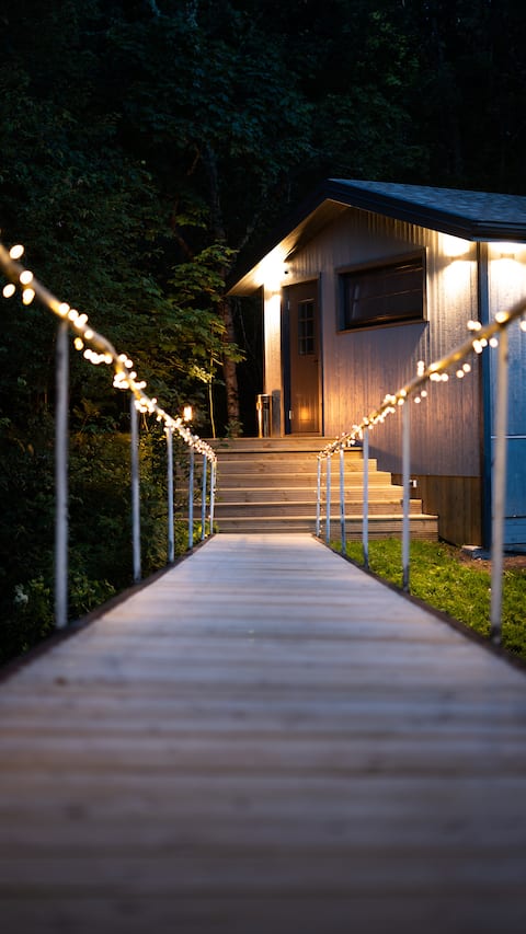 Cozy Wesenbeck Riverside Guesthouse with hot-tub