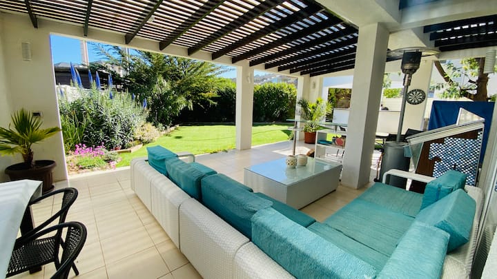 Casa Estilo Mediterráneo A Pasos De La Playa - Papudo