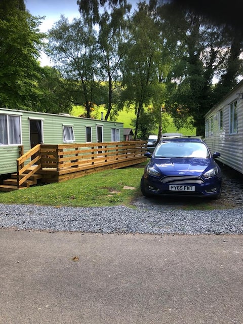 2 bedroom caravan quiet site and dog friendly