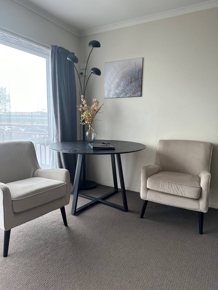 Quaint Little Motel, City Center, Next To Arena  . - Palmerston North