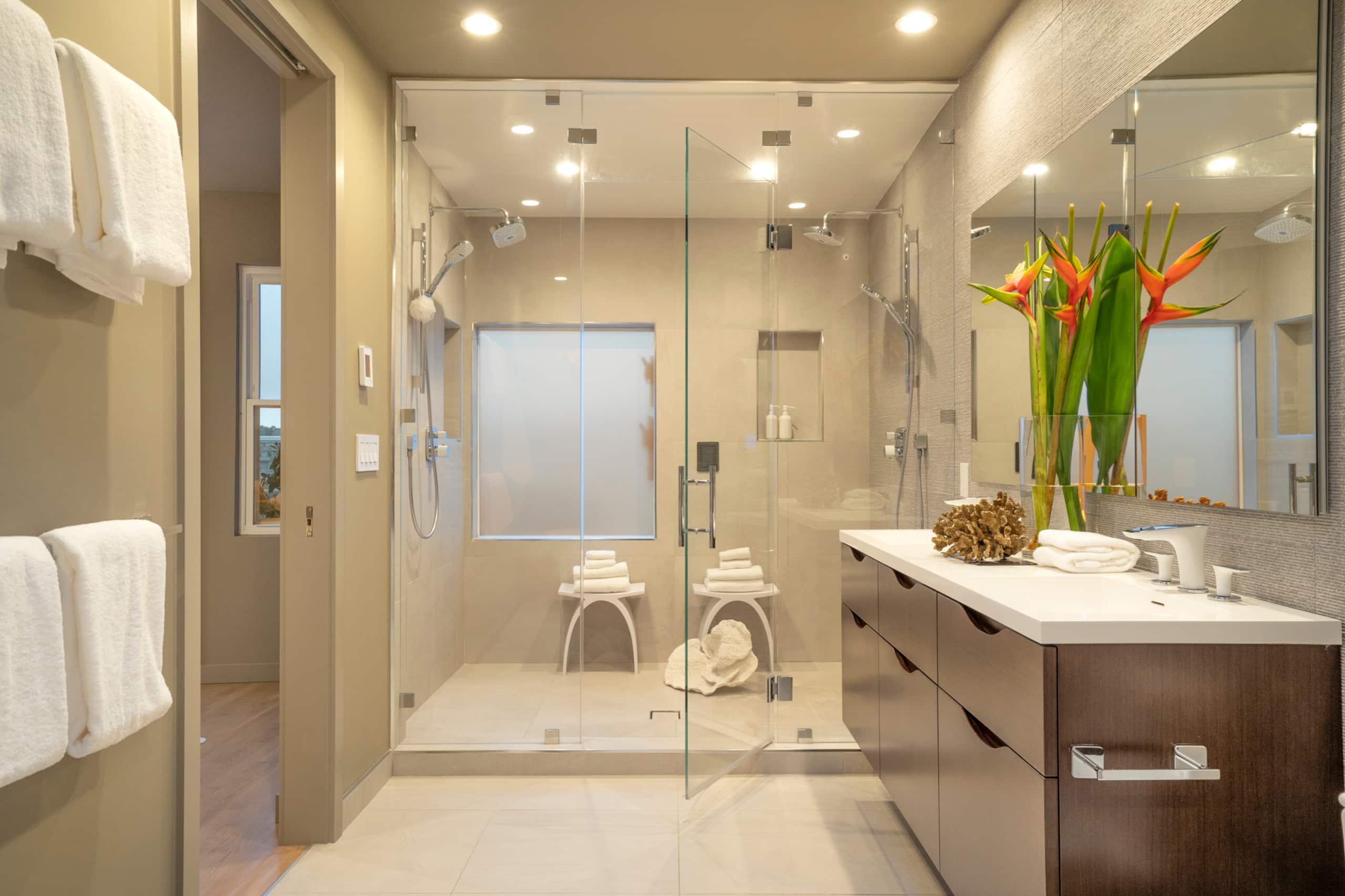 Condo in San Francisco · ★4.91 · 4 bedrooms · 4 beds · 4.5 baths - Image 13