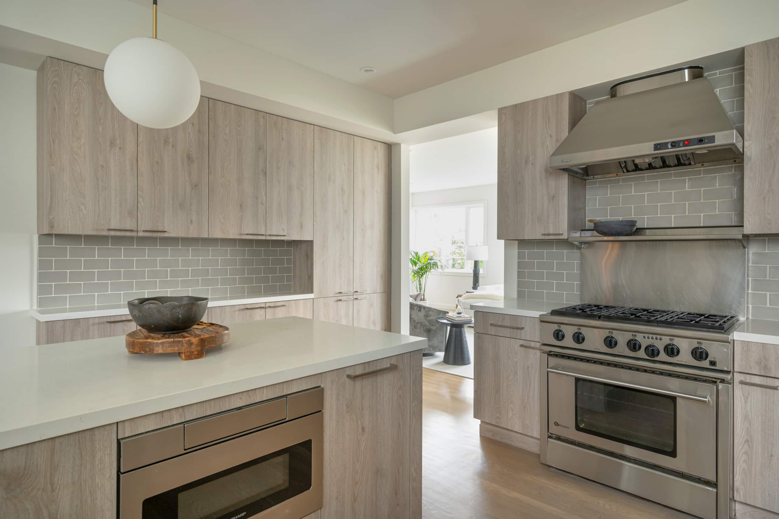 Condo in San Francisco · ★4.91 · 4 bedrooms · 4 beds · 4.5 baths - Image 9