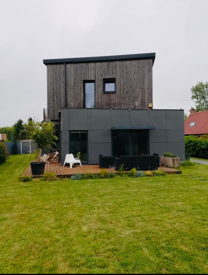 Maison Cubique En Campagne - Tournai