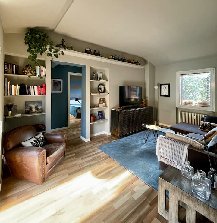 Apartment with terrace in the center of Bologna Condominiums for Rent