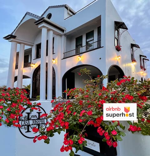 El Romeo, Casa Josepha | Free Wi-Fi, Near Beaches!