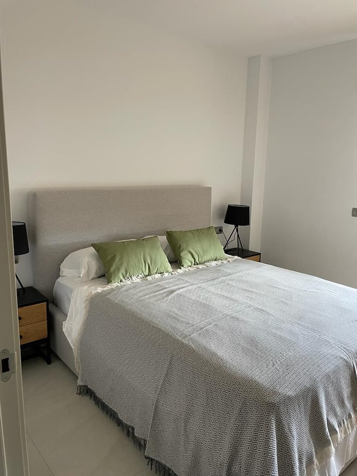 Спалня номер 1, двойно легло 160 см 


