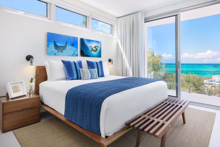 Საძინებელი 3 (კუსა და არწივის რეის ოთახი)