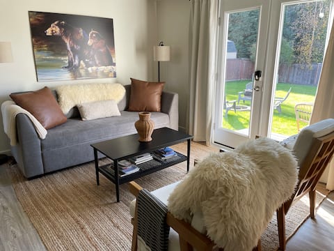 Peaceful Suite - South Anchorage: The Cozy Bear