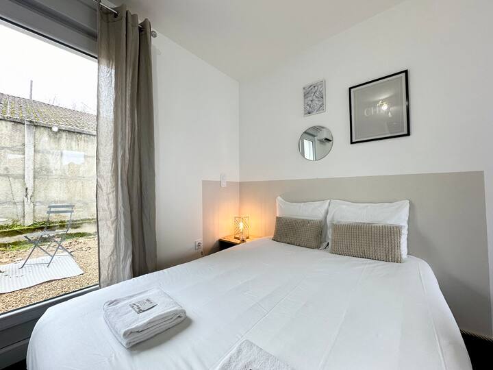 Ambienti i dhomës së gjumit