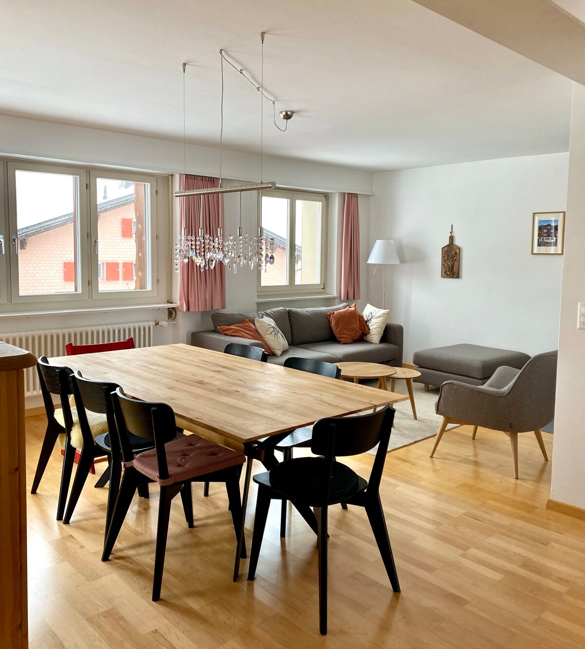 Successful Airbnb property: 5.5 room vacation home in Sedrun in Tujetsch