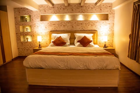 Private room with free breakfast, Bhaktapur