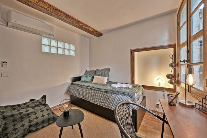 El segundo dormitorio está equipado con 2 camas individuales.
Segundo piso, dos camas individuales

