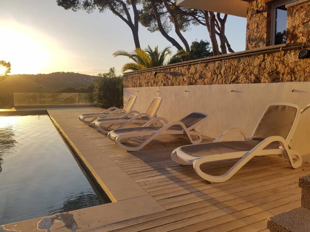 Walk to beach + private pool, gardens & terraces gallery image 2