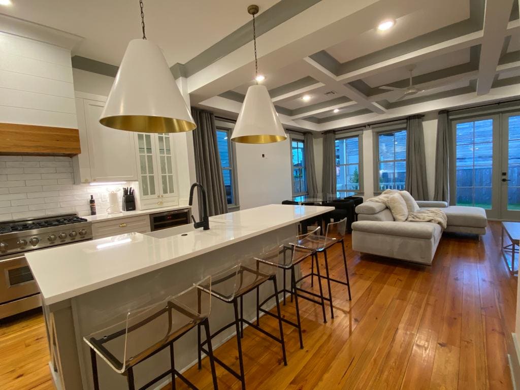 New Luxury Irish Channel Blocks from Magazine St Houses for Rent in