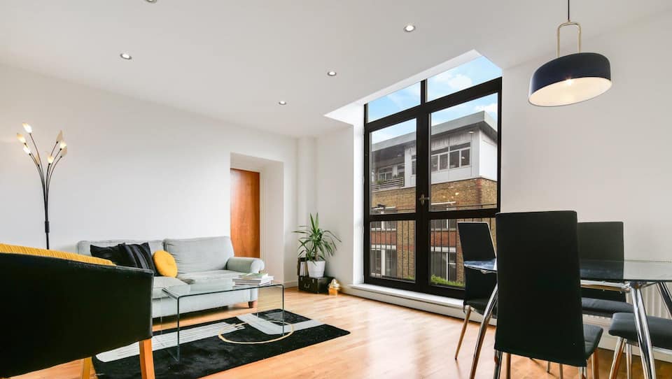 Bright, modern flat in the heart of Shoreditch