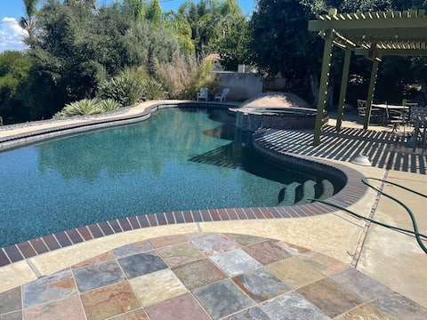 Private Living: 3 Bed/2Bath, Pool, Serene Locale
