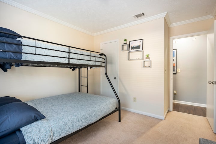 საძინებელი 4