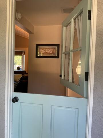 Serene Oasis Heated Pool 31 Day 3B/2B 5 Beds gallery image 2