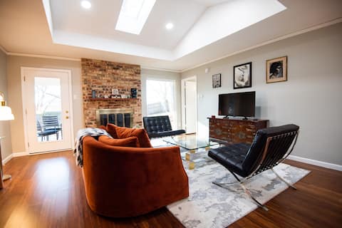 Top Airbnb: KittyHaus in Denton
