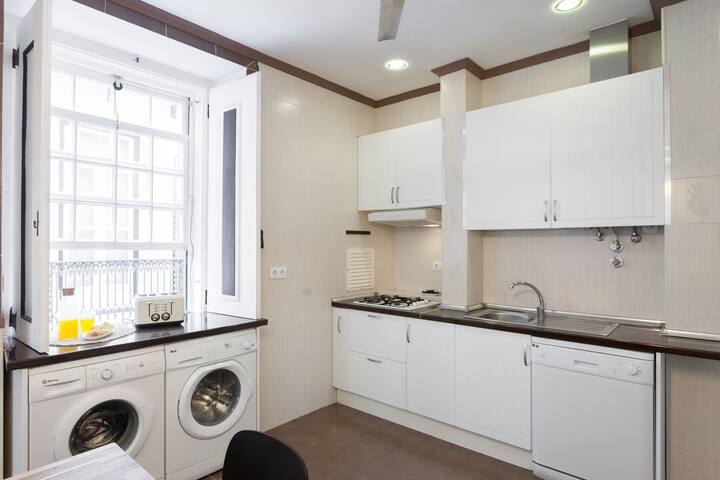 Casa da Rua do Norte – 5 Bedroom Apartment gallery image 5