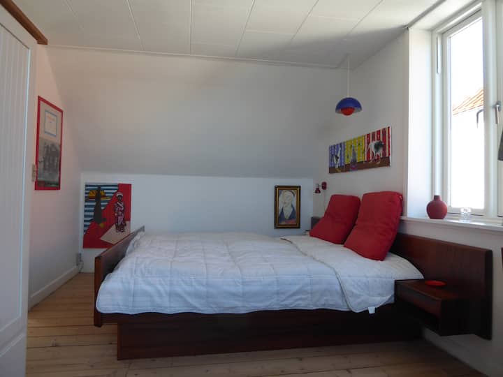 Sjeverna soba s bračnim krevetom