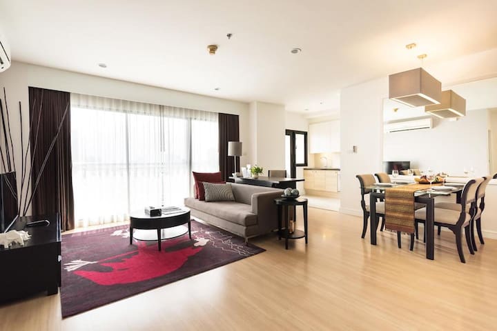 2br in Sathorn’s Bohemian Area*Breakfast Inc-SSU2A