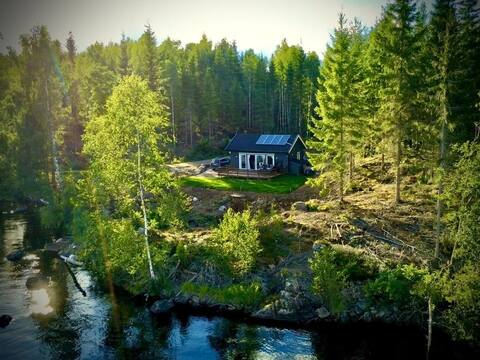 Water front scandinavian Forest View no neighbors
