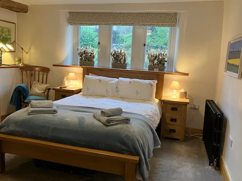 Cosy | Comfortable Retreat | The Wharfe