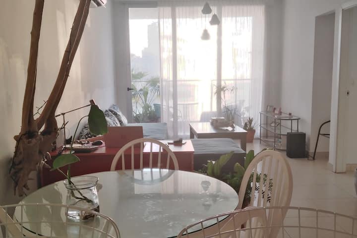 Condo with Bay View, Balboa Avenue & Marina — 2 bedroom vacation rental in Panamá