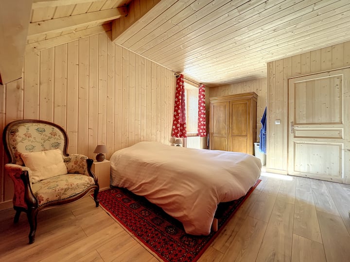 Спалня 2 етажа