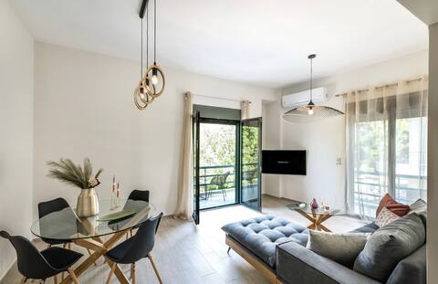 Eleusis Suites B