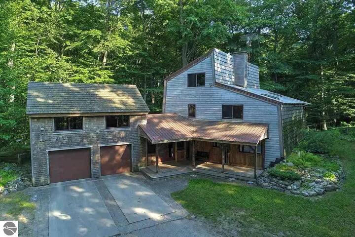 Leelanau County Rentals