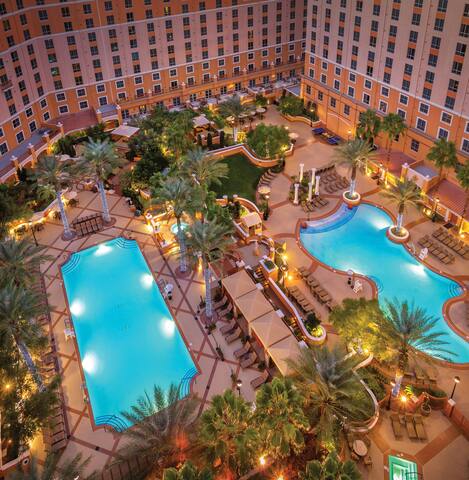 Grand Desert “3 BR Deluxe” – Las Vegas – Sleeps 10 gallery image 3