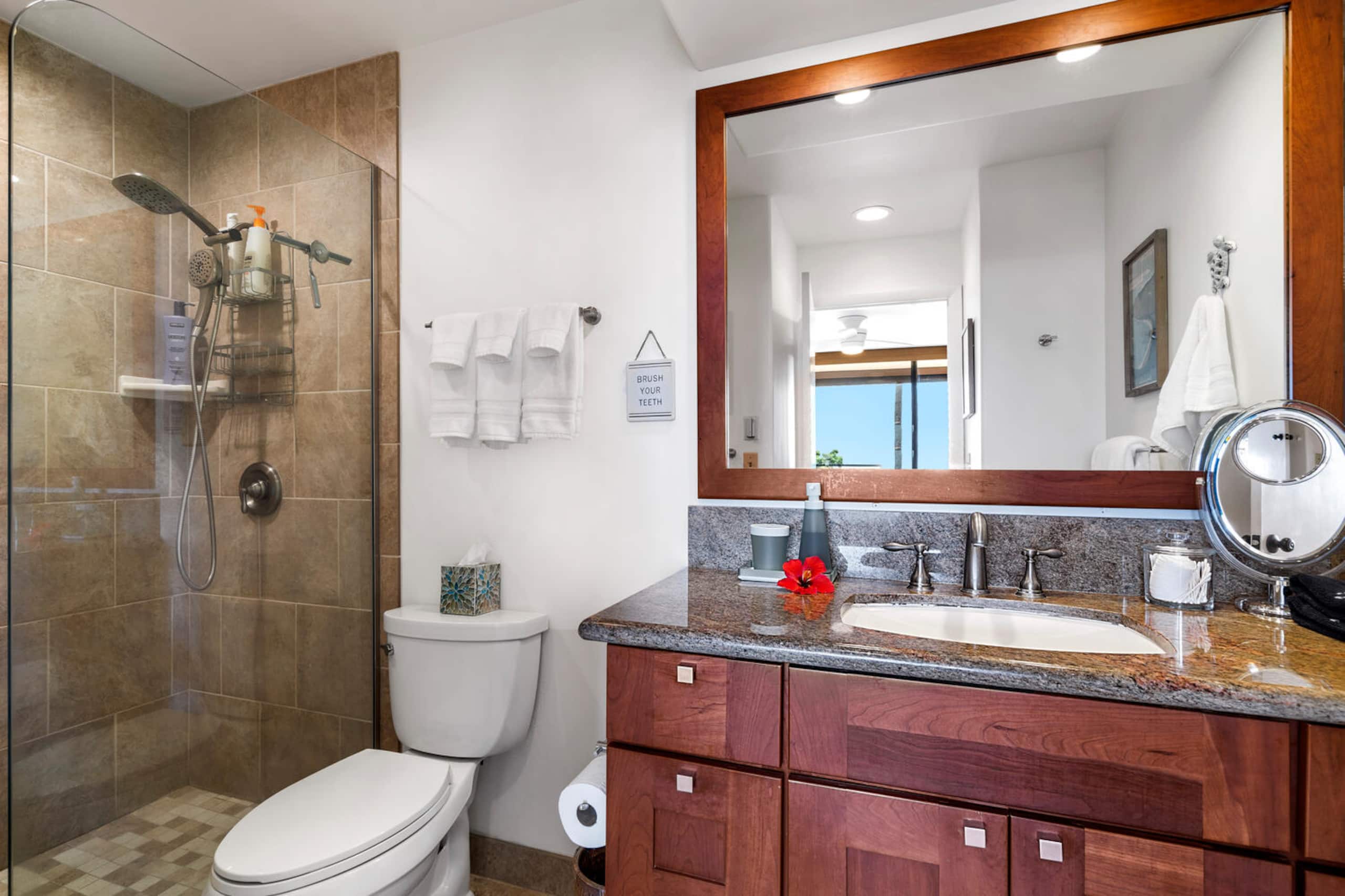Condo in Kailua-Kona · ★4.99 · 3 bedrooms · 5 beds · 2 baths - Image 19