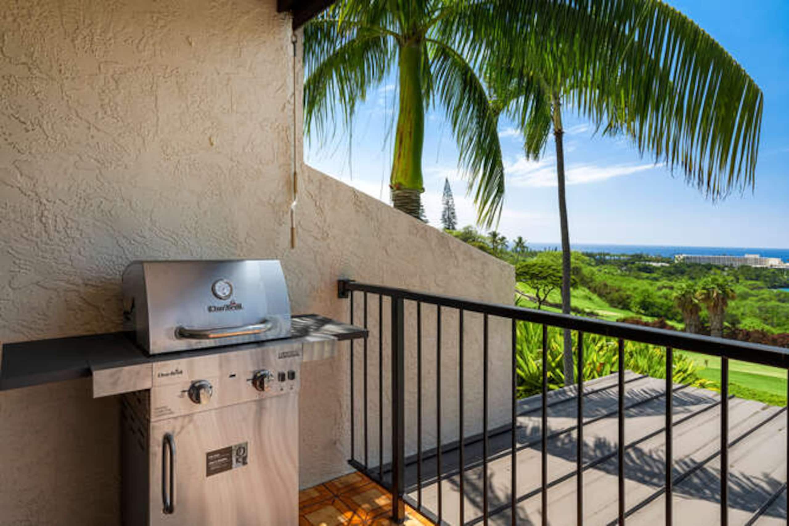 Condo in Kailua-Kona · ★4.99 · 3 bedrooms · 5 beds · 2 baths - Image 23