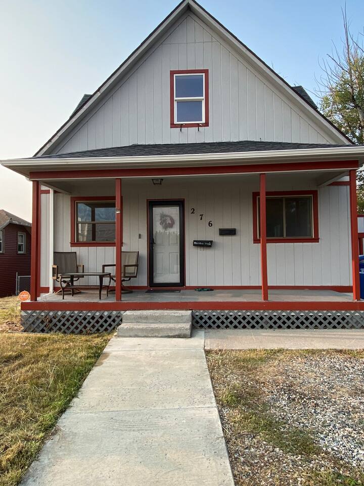 Fall Delight 2bedroom with view Houses for Rent in Sheridan, Wyoming